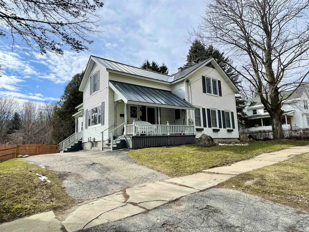 17 Watkins Avenue Rutland City VT 05701