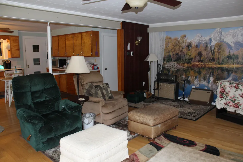 768 North Main Street Hartford VT 05001
