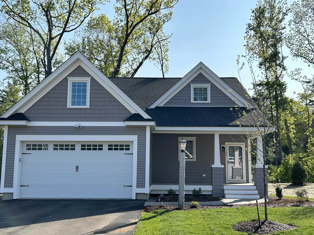 21 Rose Fountain Lane Hampton NH 03842