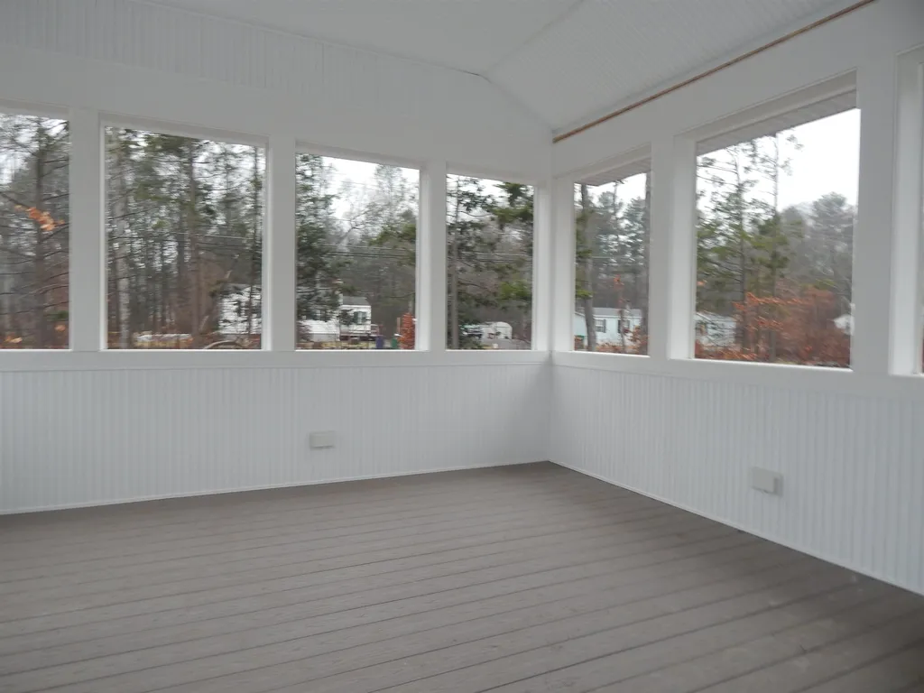 21 Rose Fountain Lane Hampton NH 03842