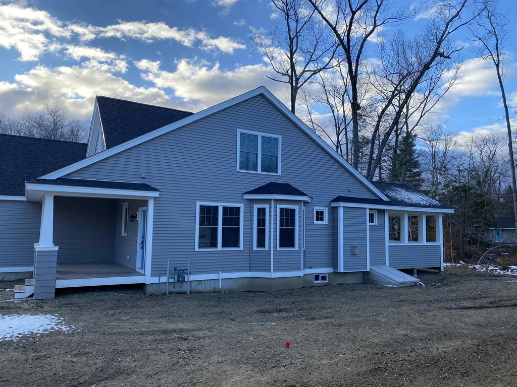 21 Rose Fountain Lane Hampton NH 03842