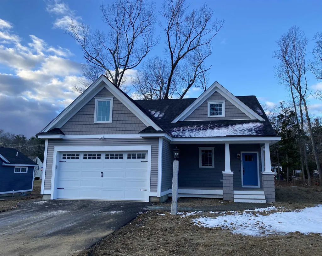 21 Rose Fountain Lane Hampton NH 03842
