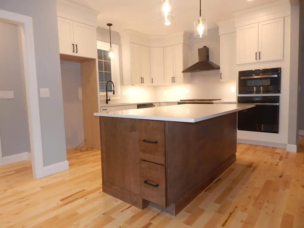 21 Rose Fountain Lane Hampton NH 03842