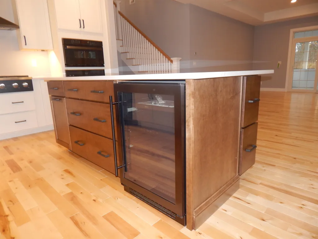21 Rose Fountain Lane Hampton NH 03842