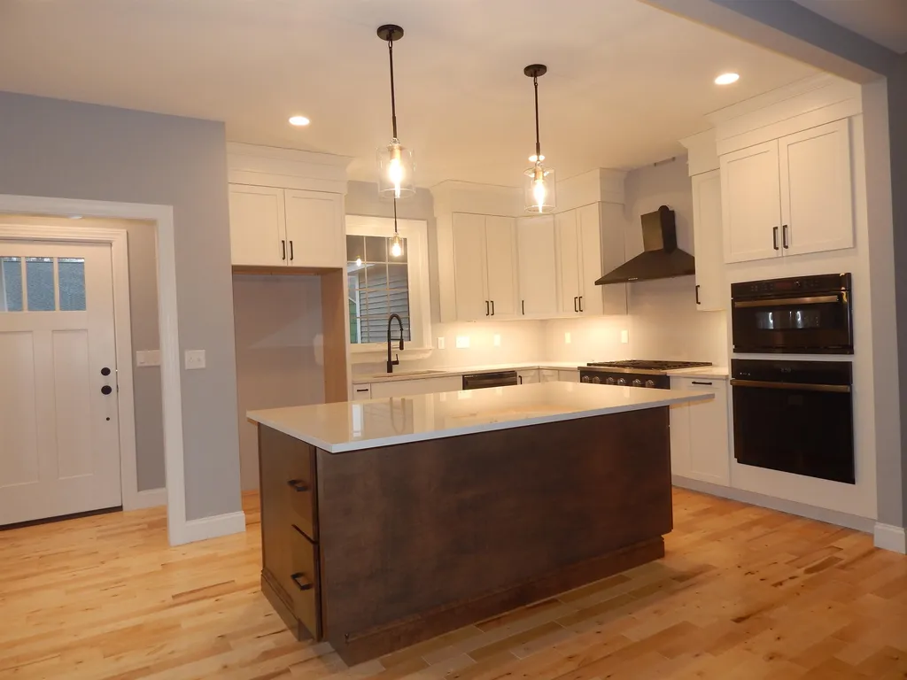 21 Rose Fountain Lane Hampton NH 03842