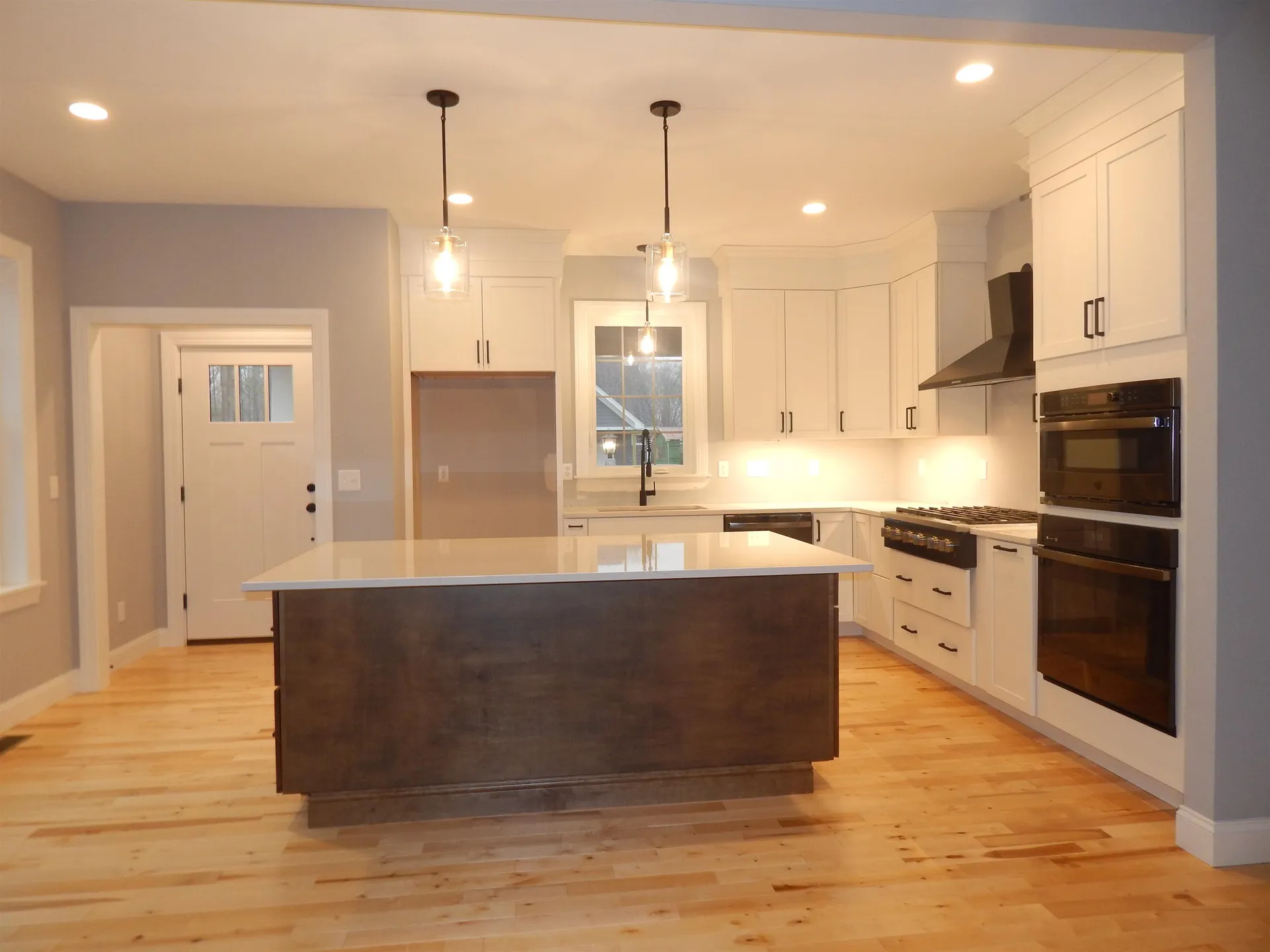 21 Rose Fountain Lane Hampton NH 03842