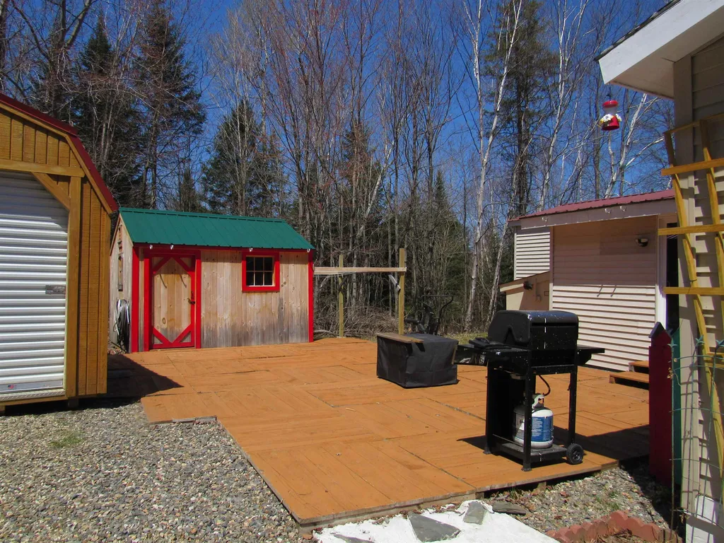 108 Carleton Hill Road Colebrook NH 03576