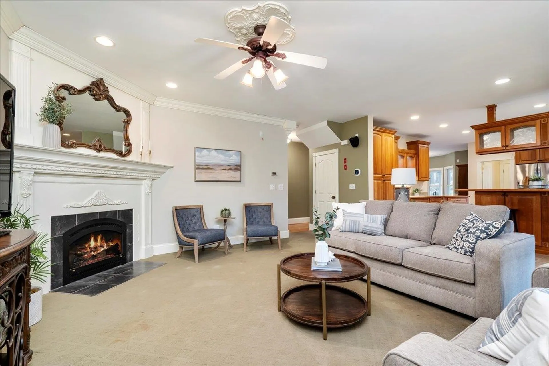 131 Lindsey Way Goffstown NH 03045