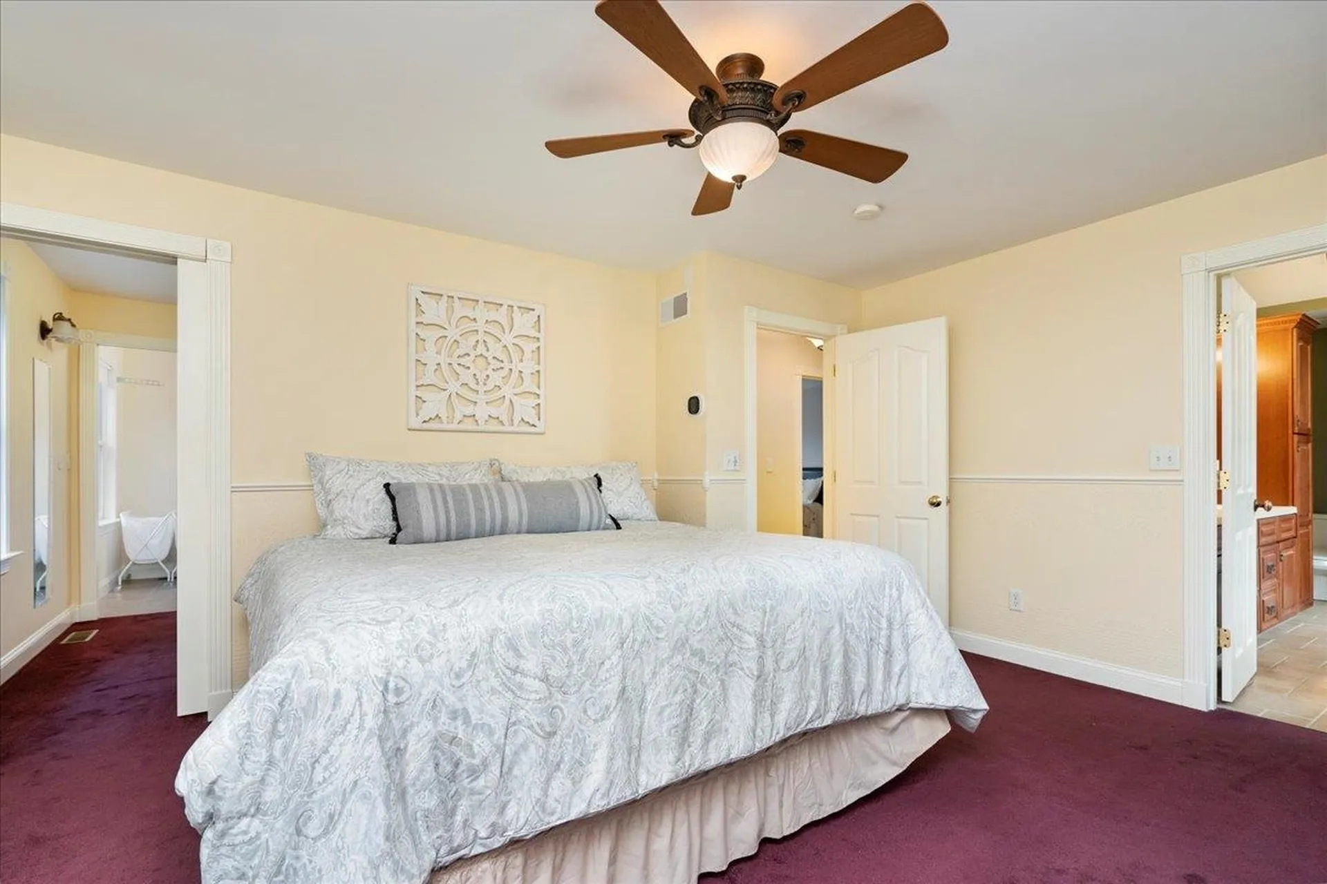 131 Lindsey Way Goffstown NH 03045