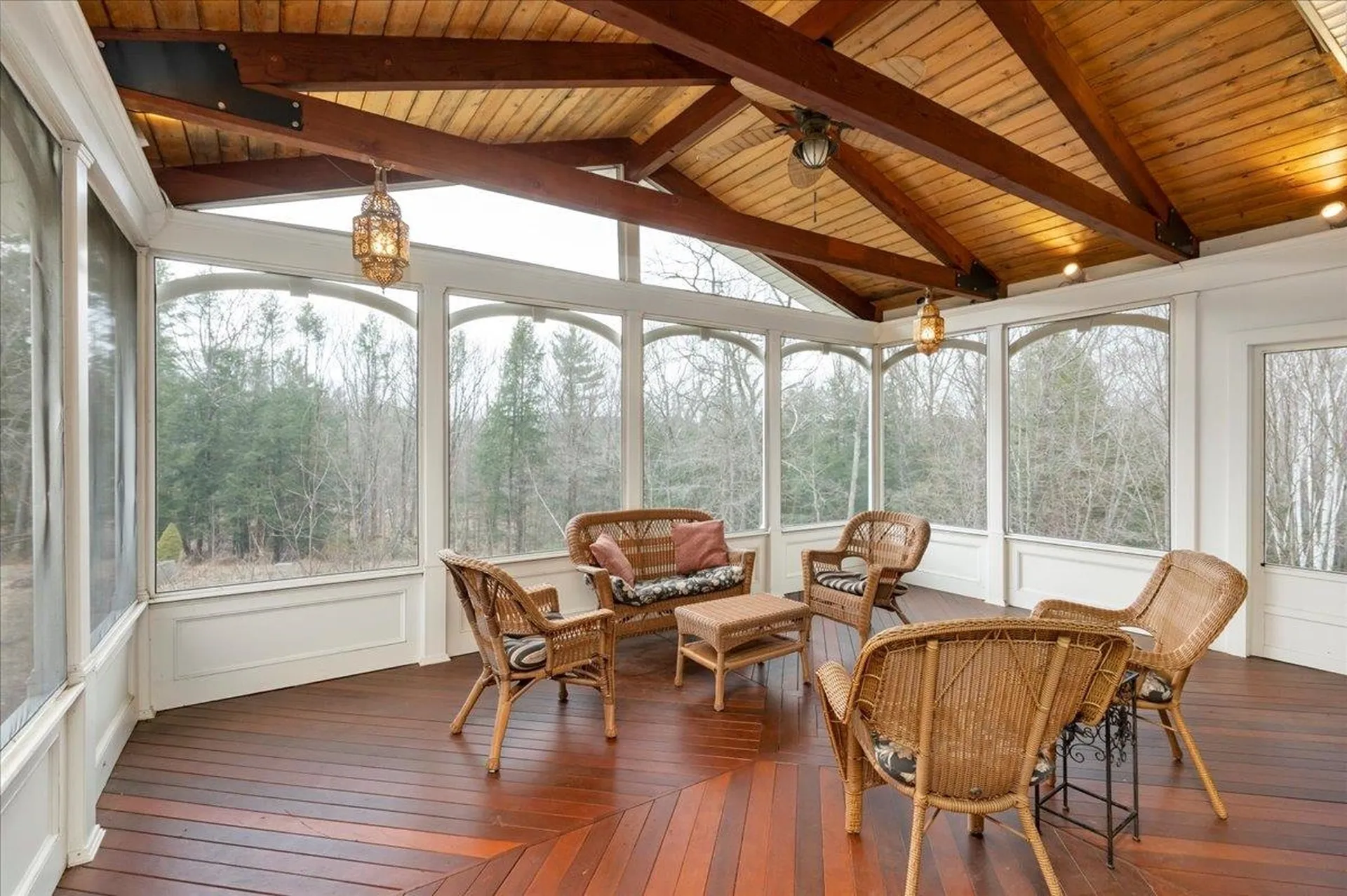 131 Lindsey Way Goffstown NH 03045