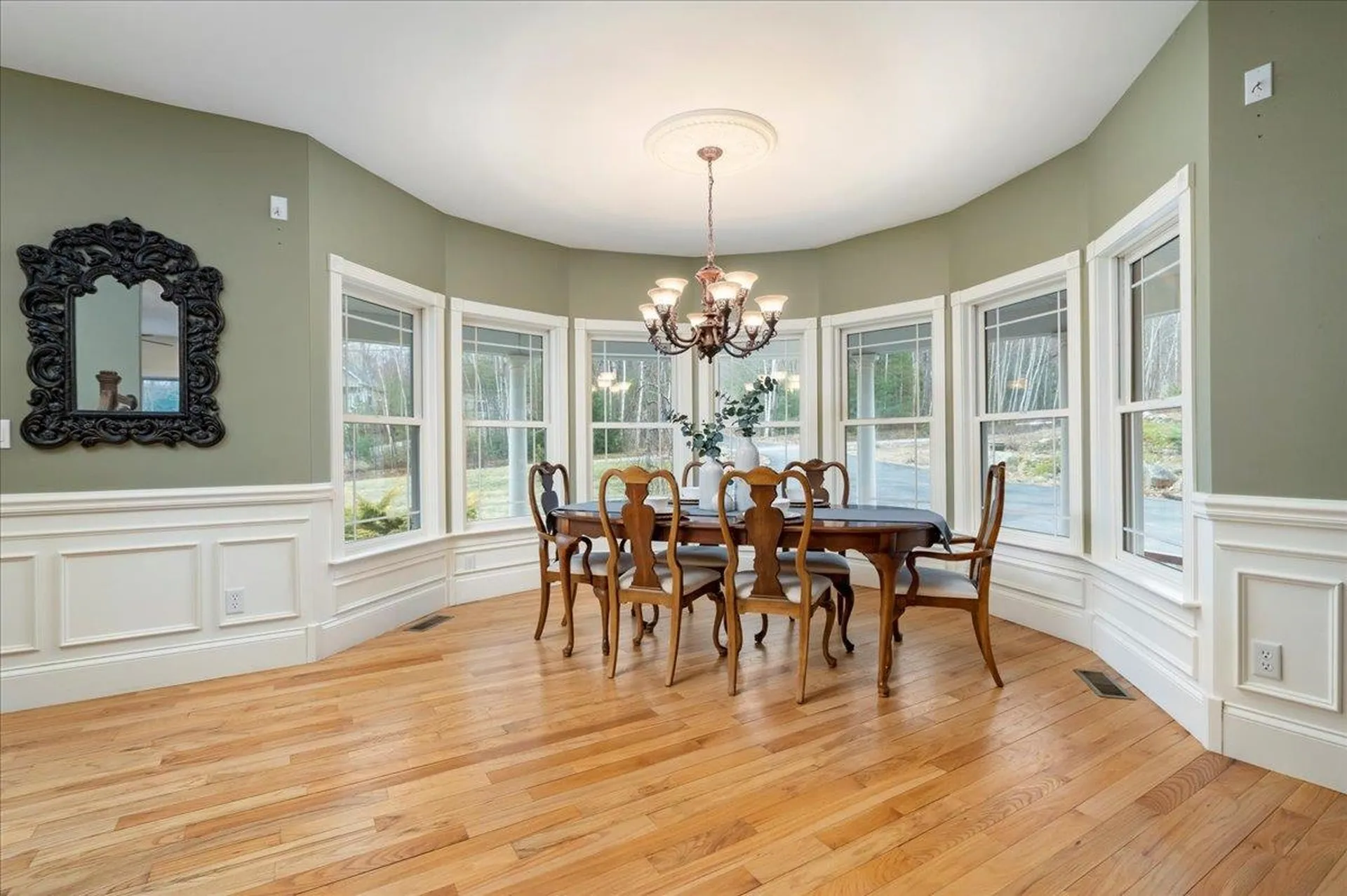 131 Lindsey Way Goffstown NH 03045