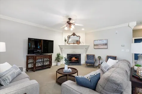 131 Lindsey Way Goffstown NH 03045