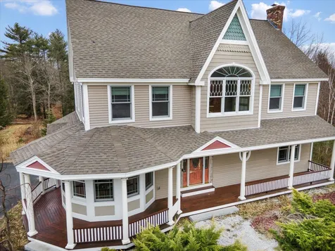 131 Lindsey Way Goffstown NH 03045