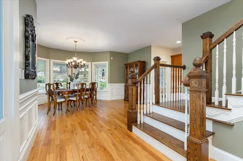 131 Lindsey Way Goffstown NH 03045