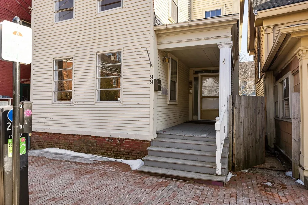95 + 99 Daniel Street Portsmouth NH 03801