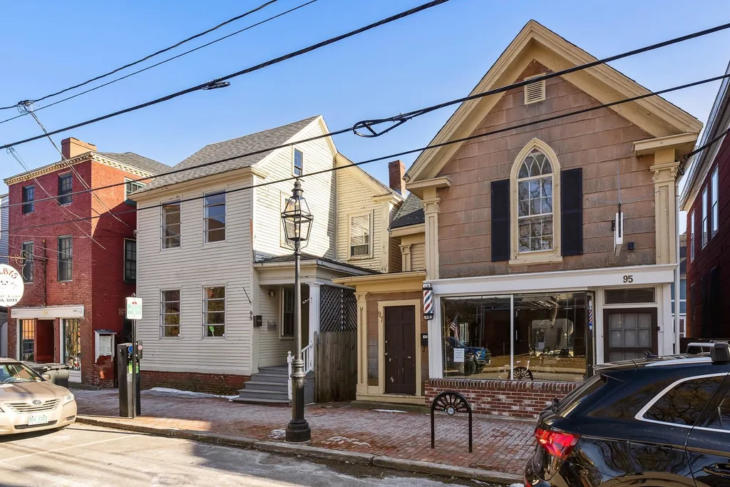 95 + 99 Daniel Street Portsmouth NH 03801