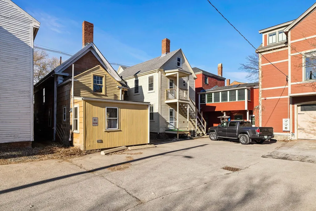 95 + 99 Daniel Street Portsmouth NH 03801