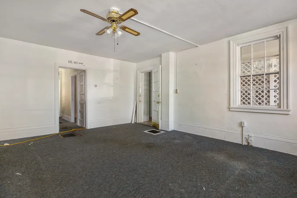 95 + 99 Daniel Street Portsmouth NH 03801