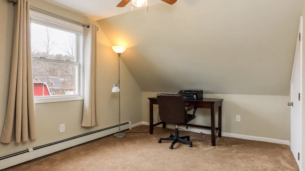 27 Shore Drive Goffstown NH 03045