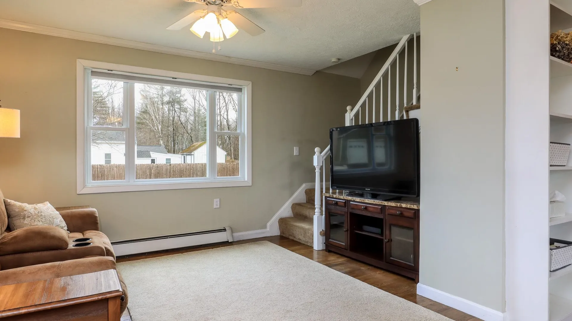 27 Shore Drive Goffstown NH 03045