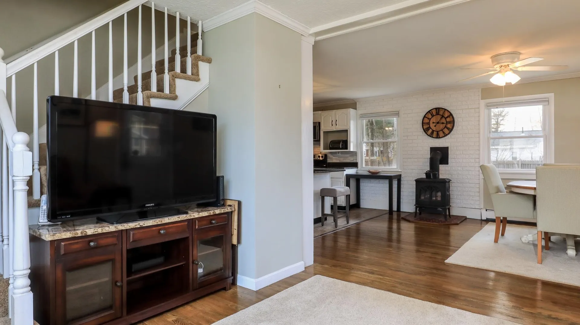 27 Shore Drive Goffstown NH 03045