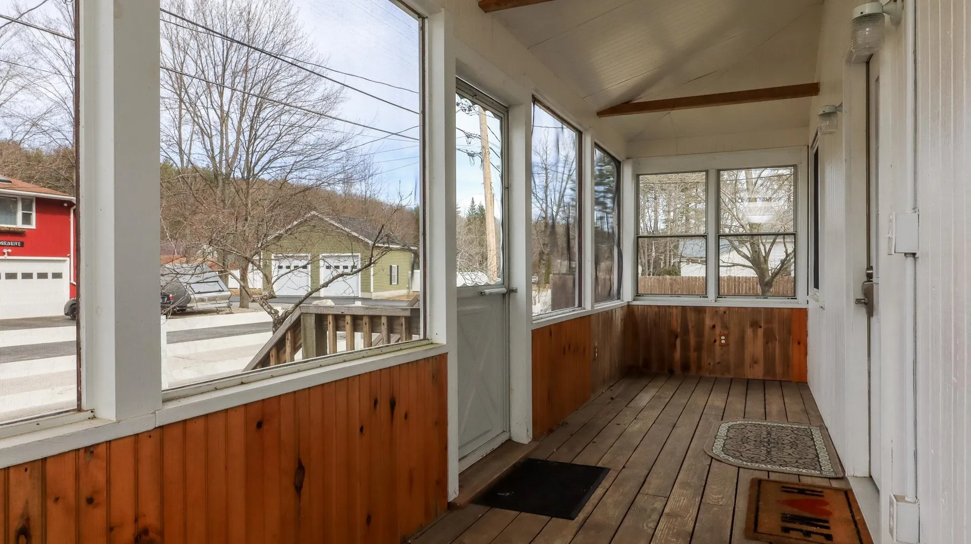 27 Shore Drive Goffstown NH 03045
