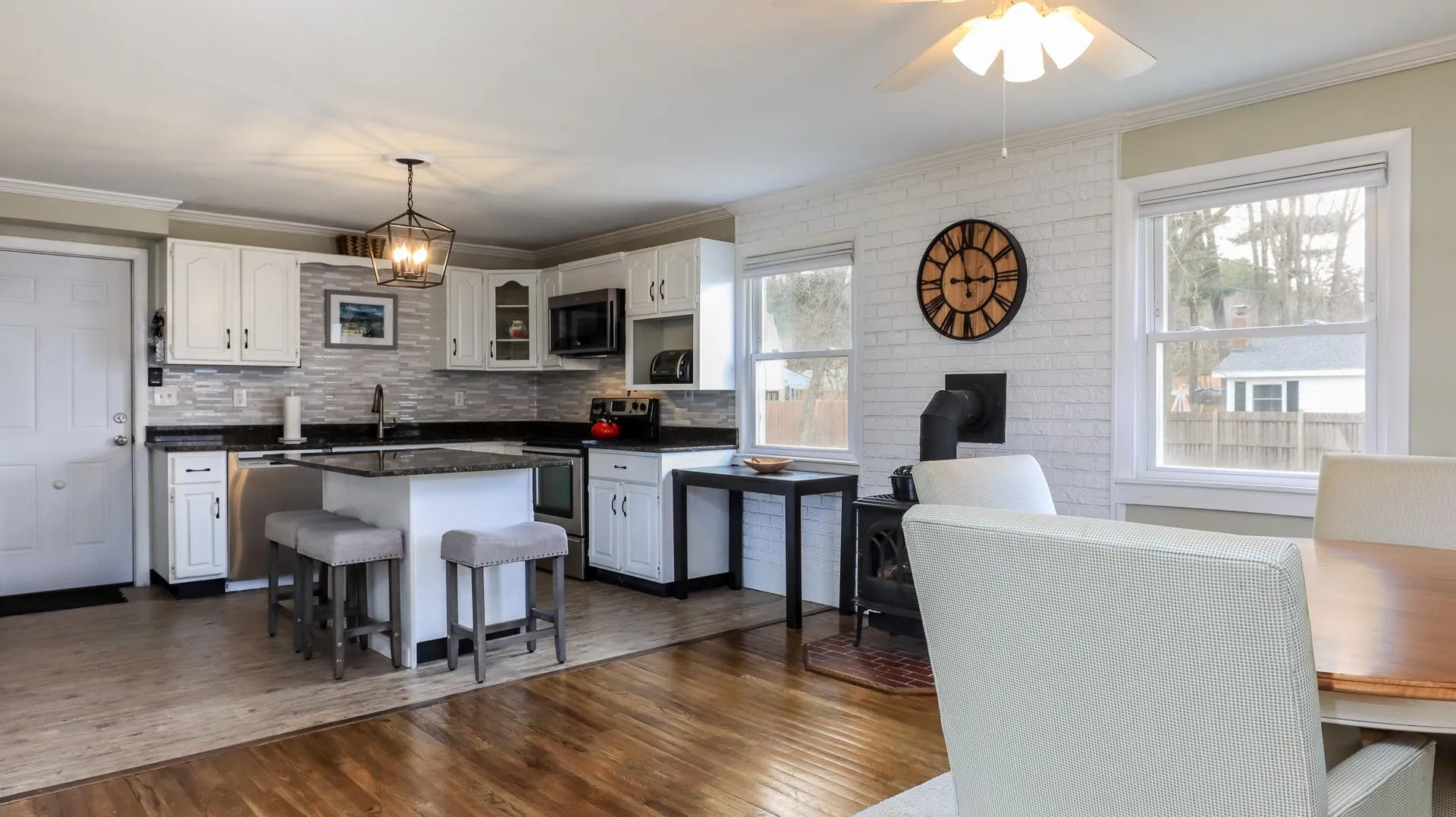 27 Shore Drive Goffstown NH 03045