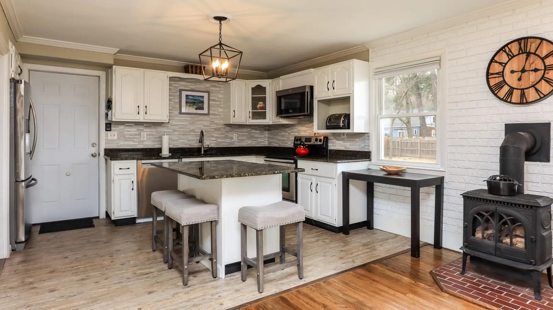 27 Shore Drive Goffstown NH 03045