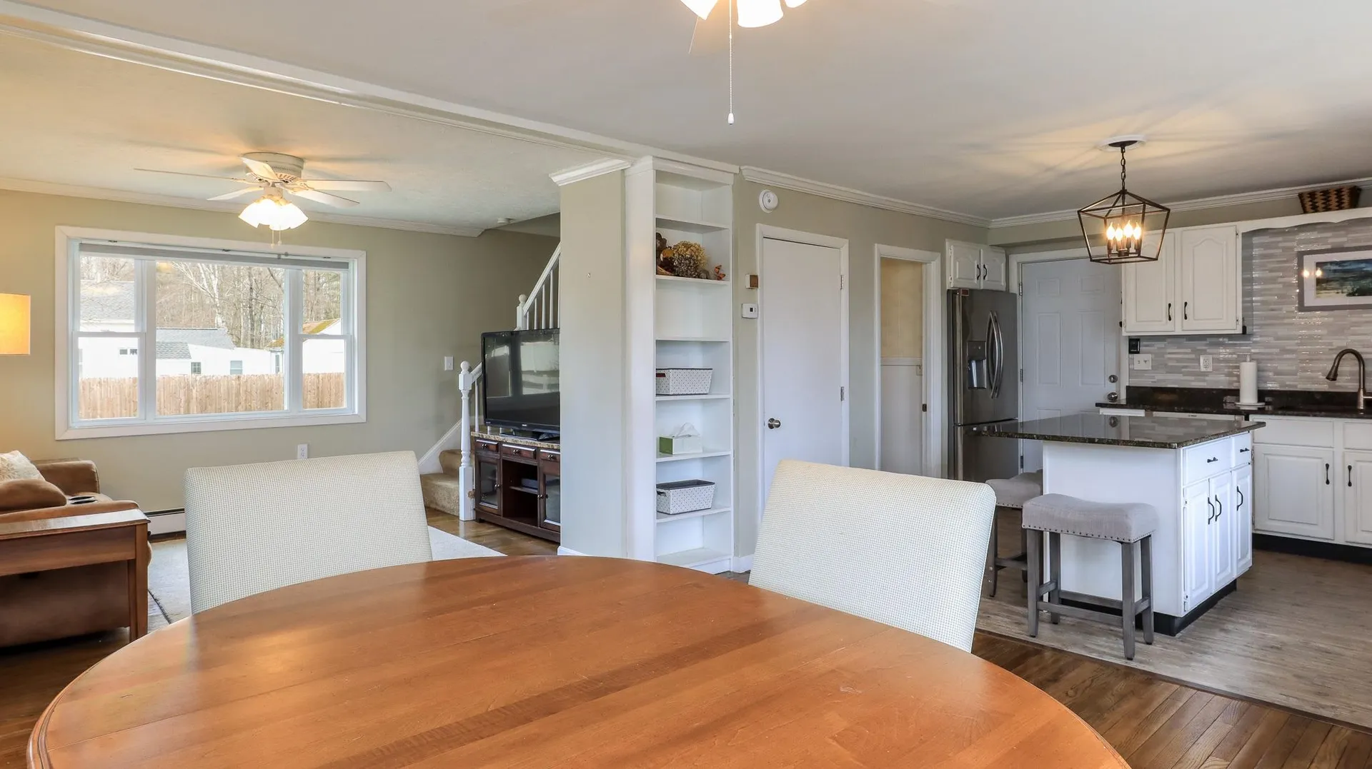 27 Shore Drive Goffstown NH 03045