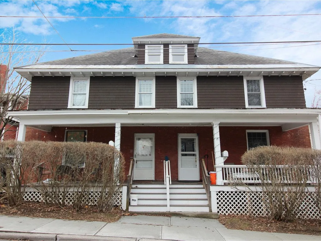 15 & 17 Adsit Court Burlington VT 05401