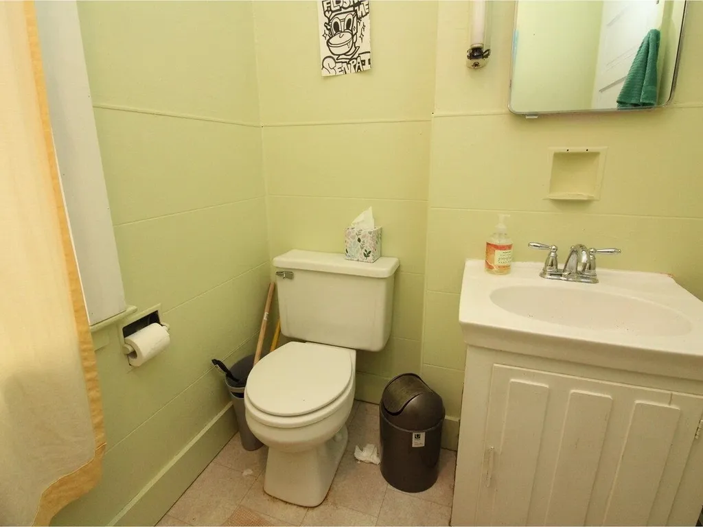 15 & 17 Adsit Court Burlington VT 05401