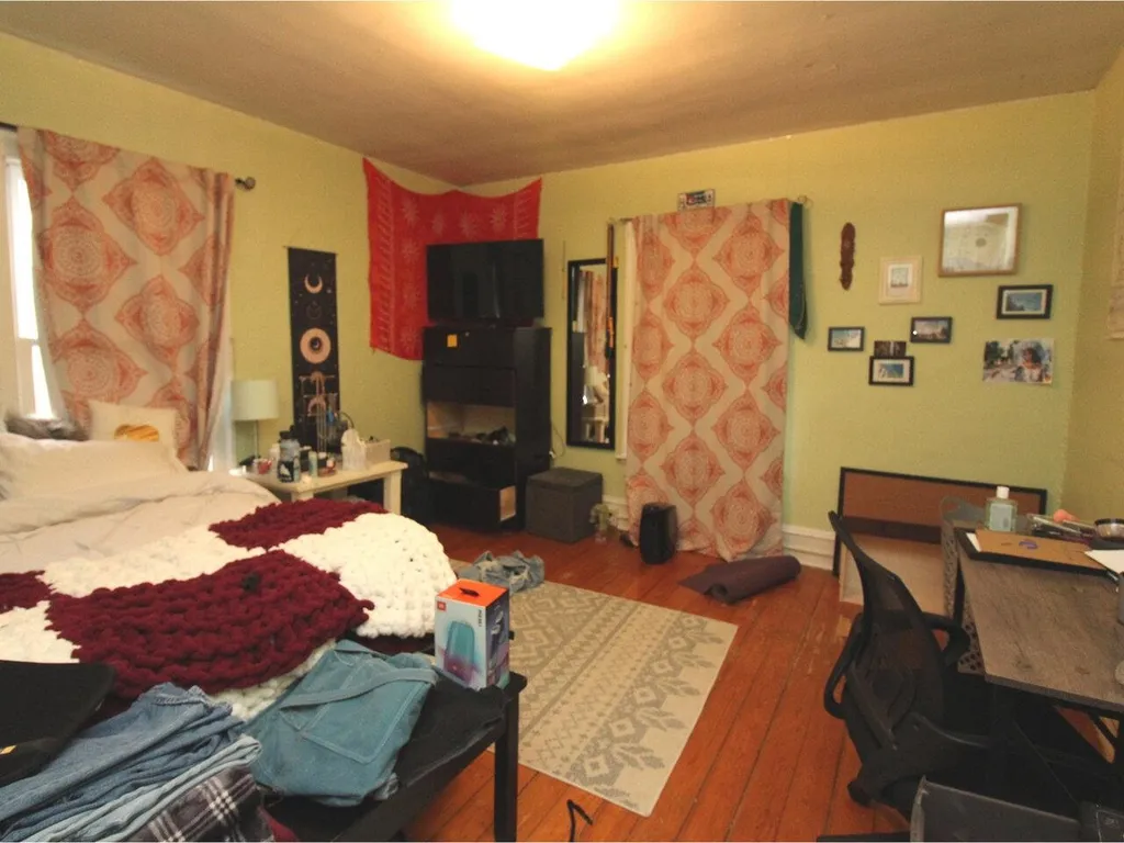 15 & 17 Adsit Court Burlington VT 05401