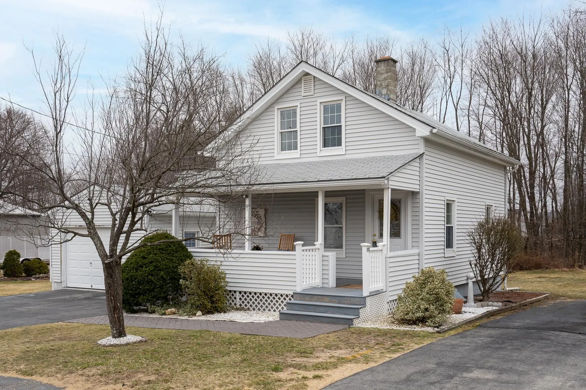 21 Valley Street Allenstown NH 03275