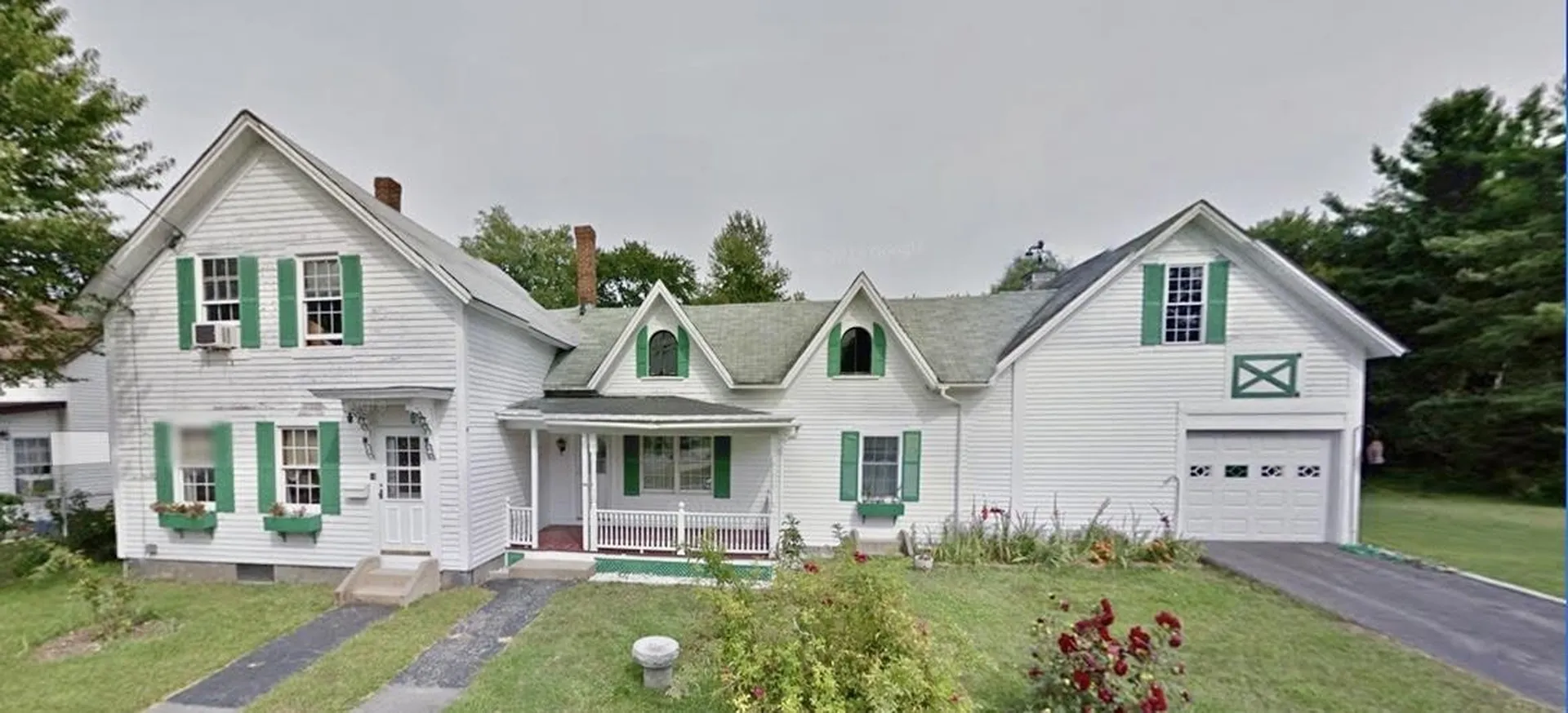 16 Oak Street Milford NH 03055