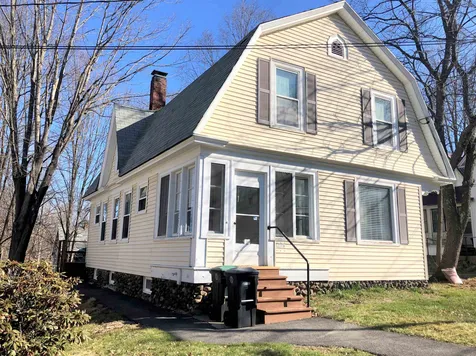 30 Oak Street Franklin NH 03235
