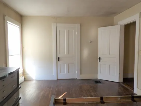 30 Oak Street Franklin NH 03235