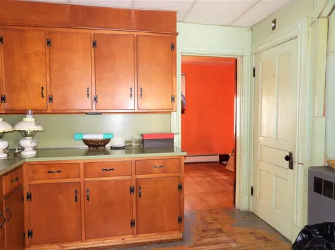 30 Oak Street Franklin NH 03235