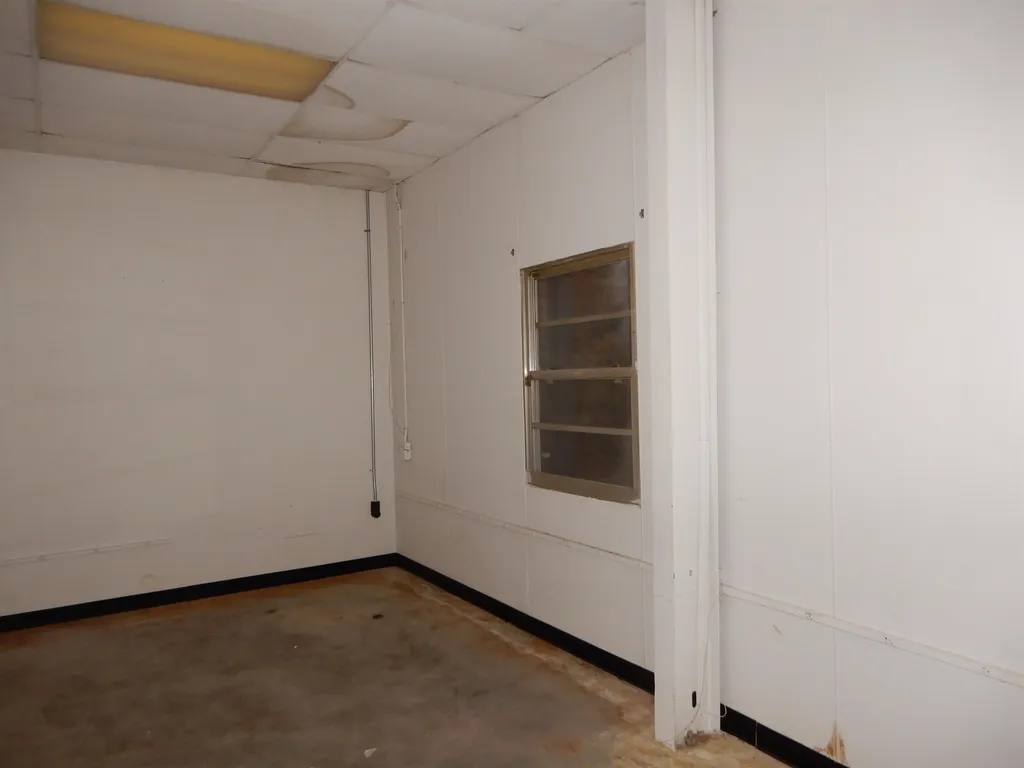 31 Bay Road Sanbornton NH 03269