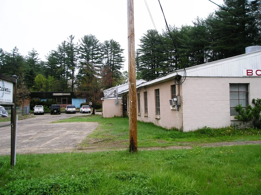 31 Bay Road Sanbornton NH 03269