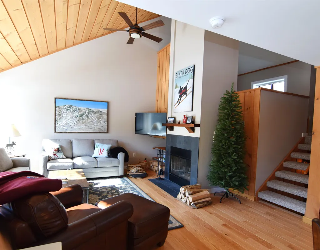 114 Easterly Road Lincoln NH 03251
