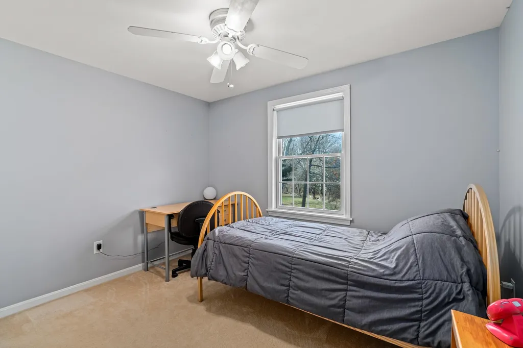15 William Circle Stratham NH 03885