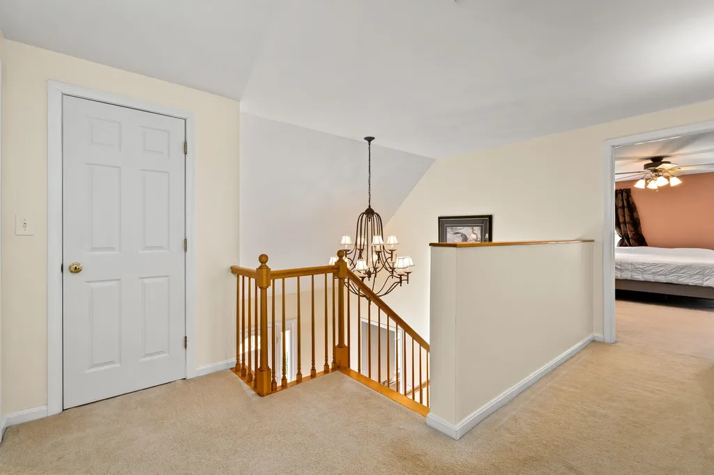 15 William Circle Stratham NH 03885