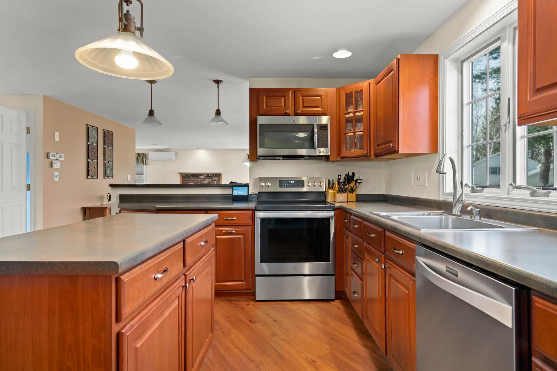 15 William Circle Stratham NH 03885
