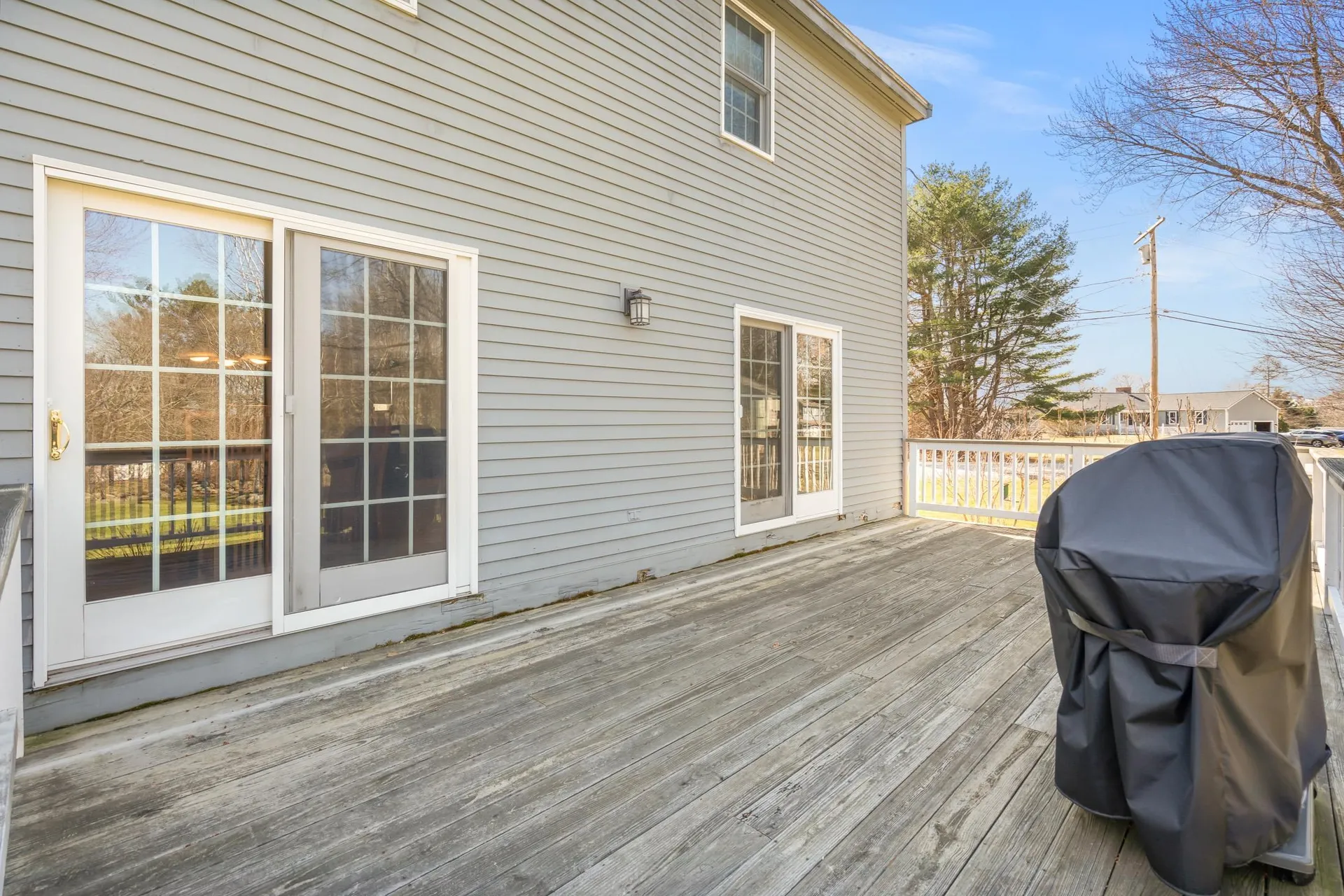 15 William Circle Stratham NH 03885