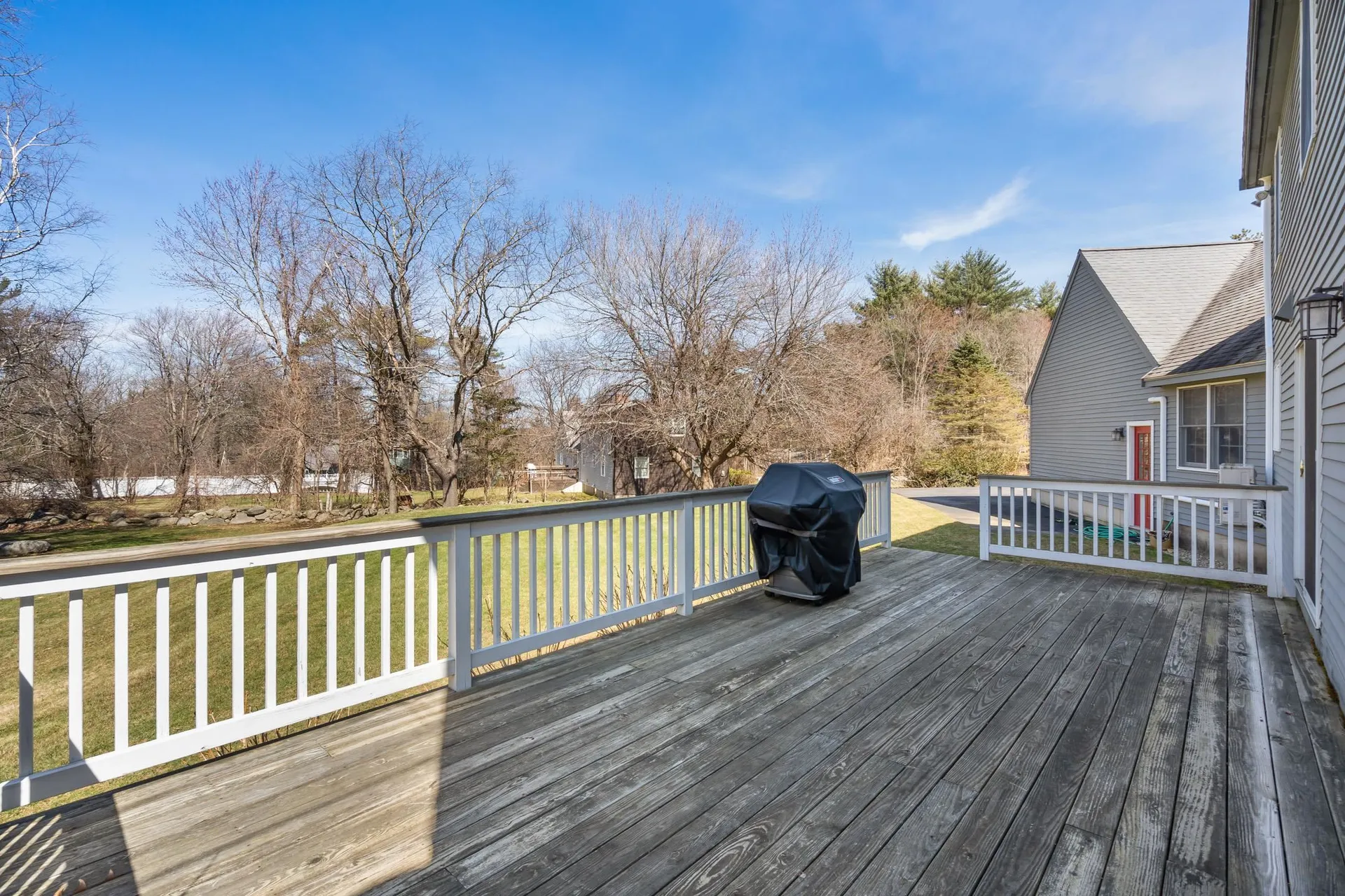 15 William Circle Stratham NH 03885