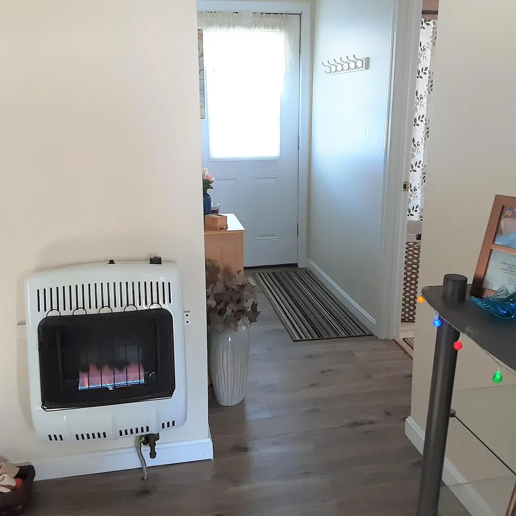 38 Oriole Street Franklin NH 03235