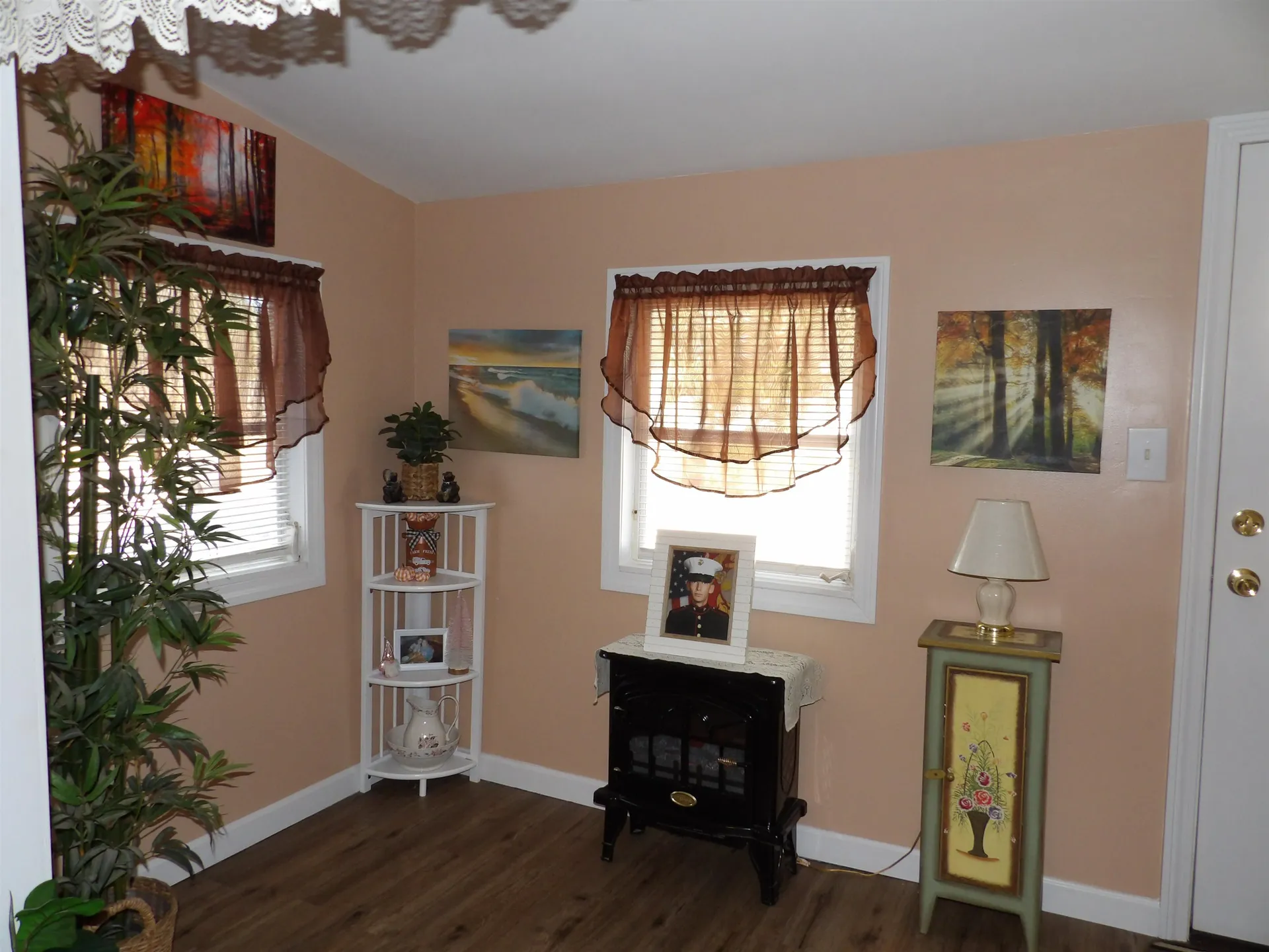 38 Oriole Street Franklin NH 03235