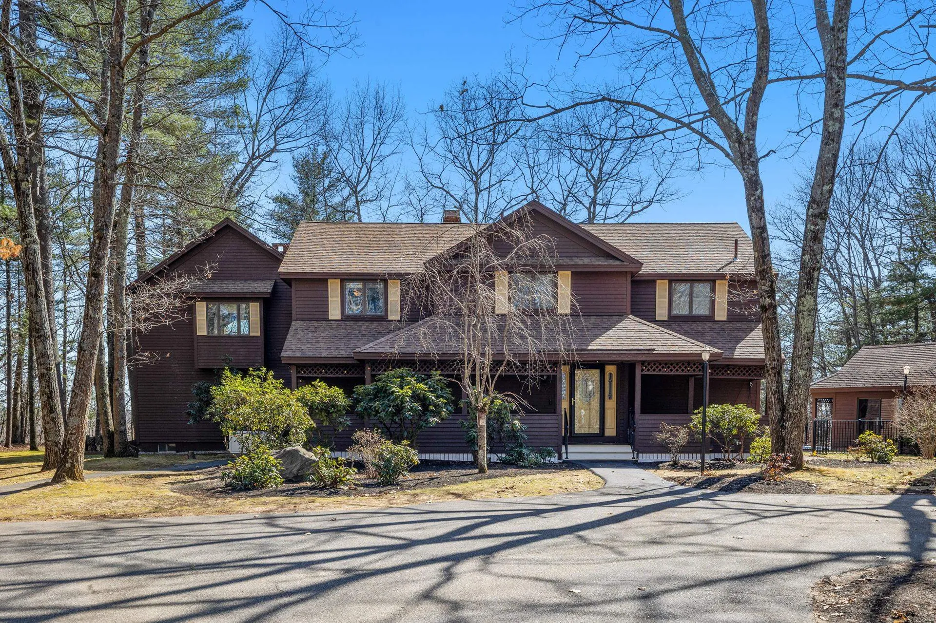 205 East Side Drive Concord NH 03301