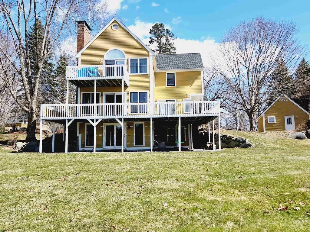 4 Lands End Lane Moultonborough NH 03254