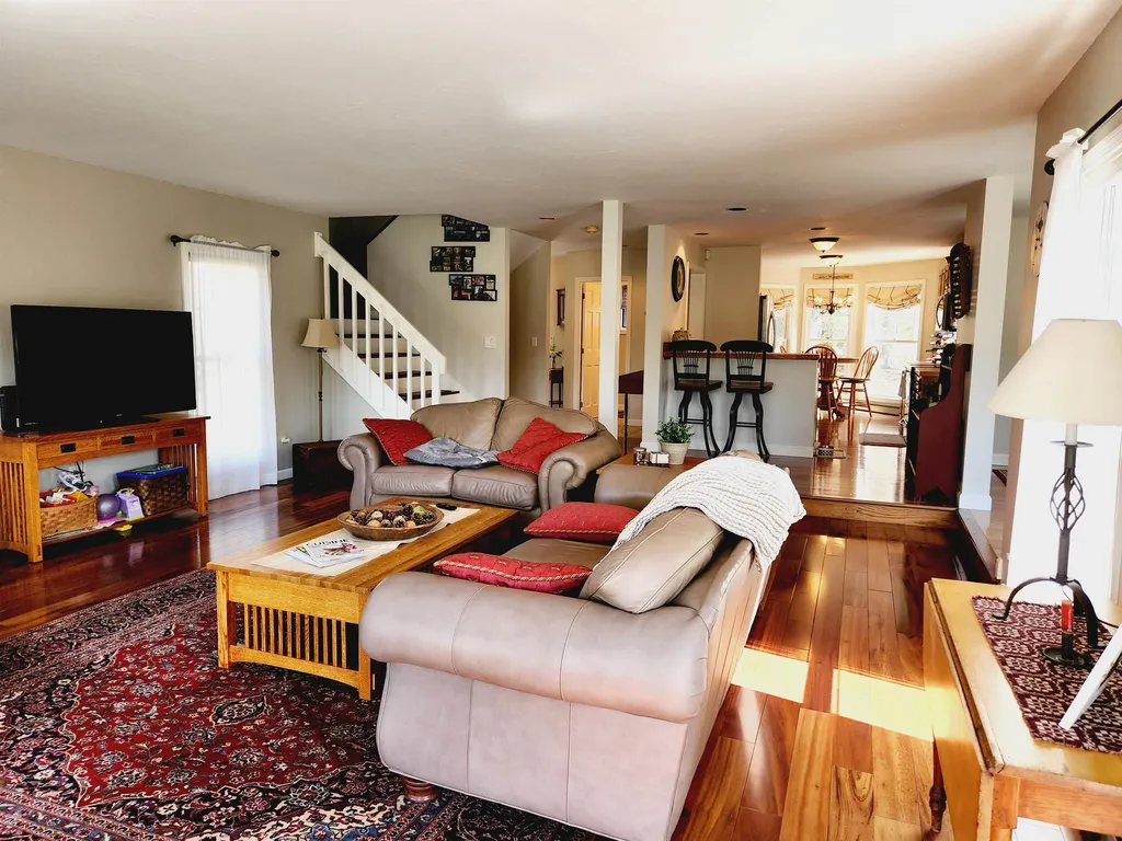 4 Lands End Lane Moultonborough NH 03254